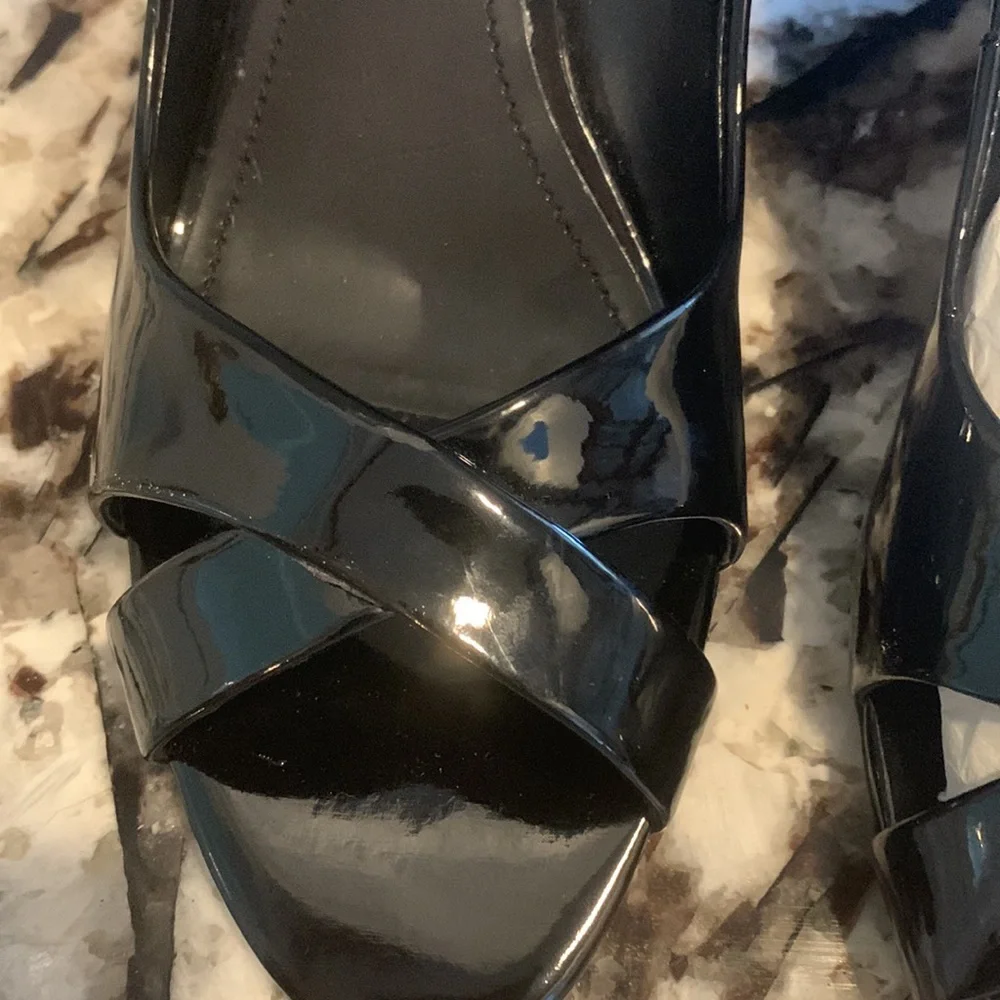 Franco Sarto cork wedge patent leather open toes. Brand new‎ .Retail 89